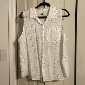 White old Navy top